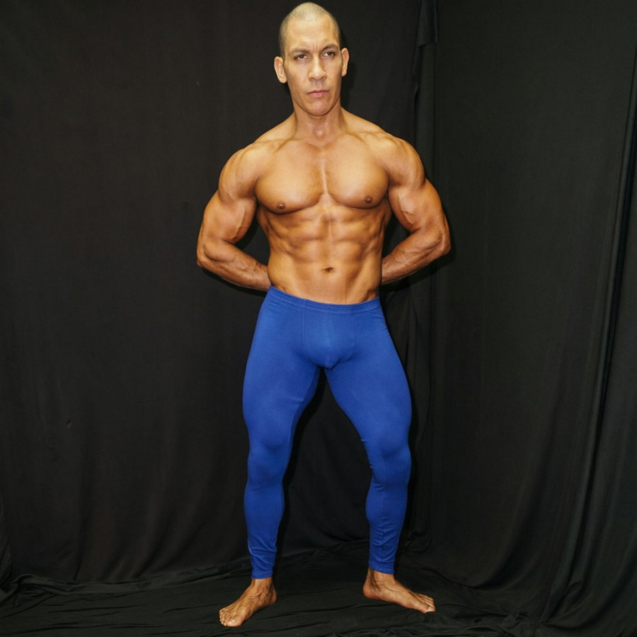 Venta en linea de calzas para hombre de algodon con lycra para deportes o proteccion contra el frio